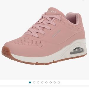 Air Cooled Memory Foam Skechers size 8.5